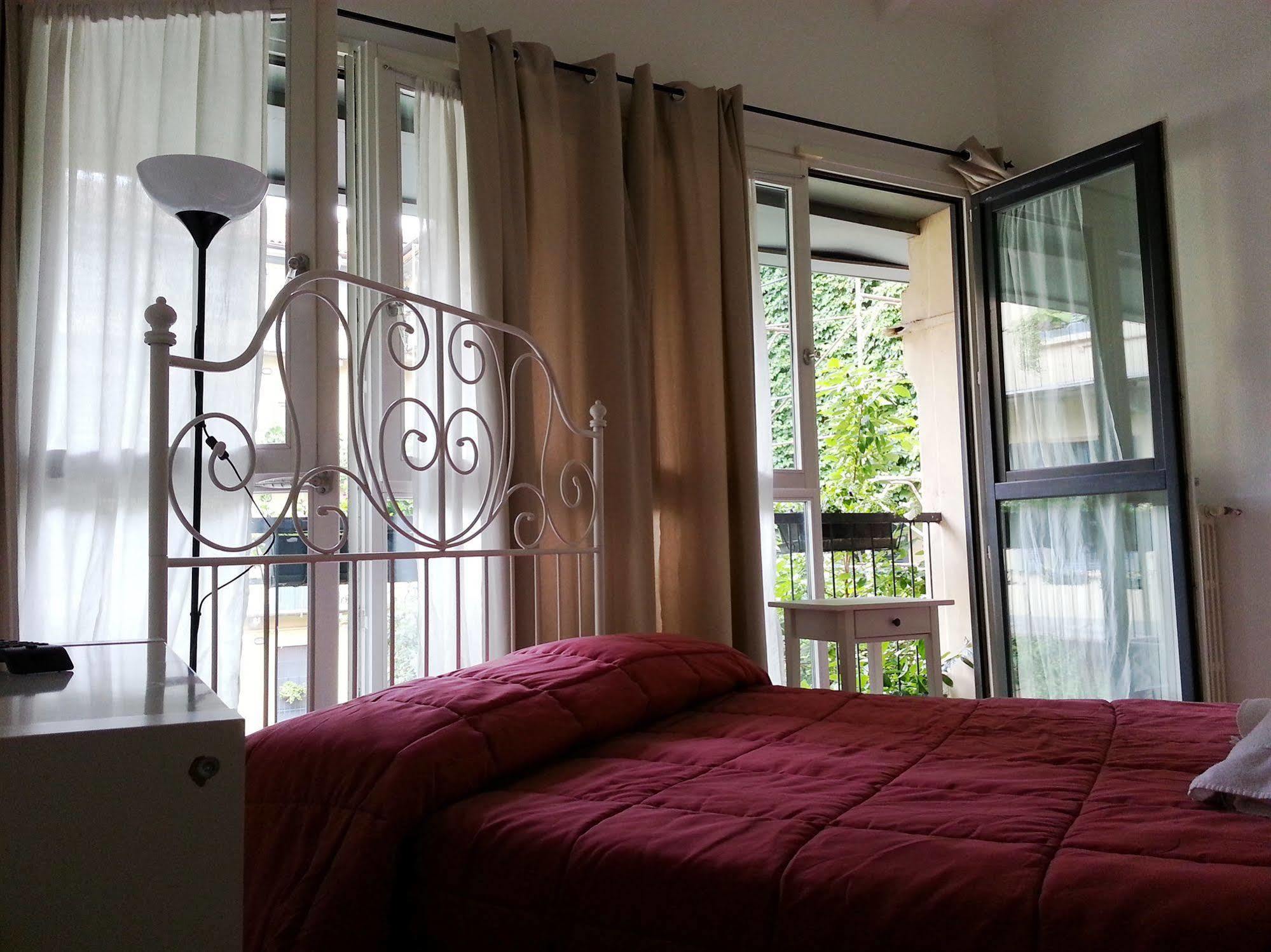 Bed and Breakfast Gioia House à Milan Extérieur photo